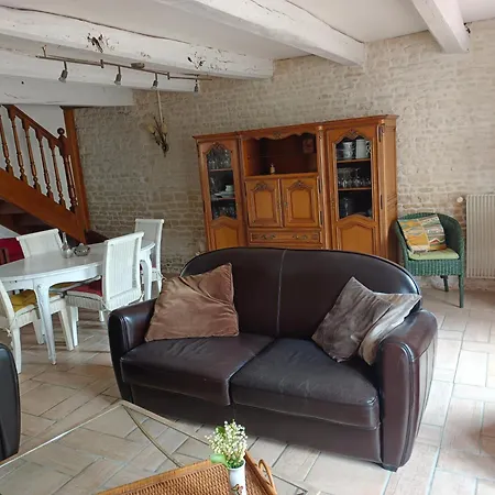 Belle Maison Familiale Pres De La Rochelle Holiday home *